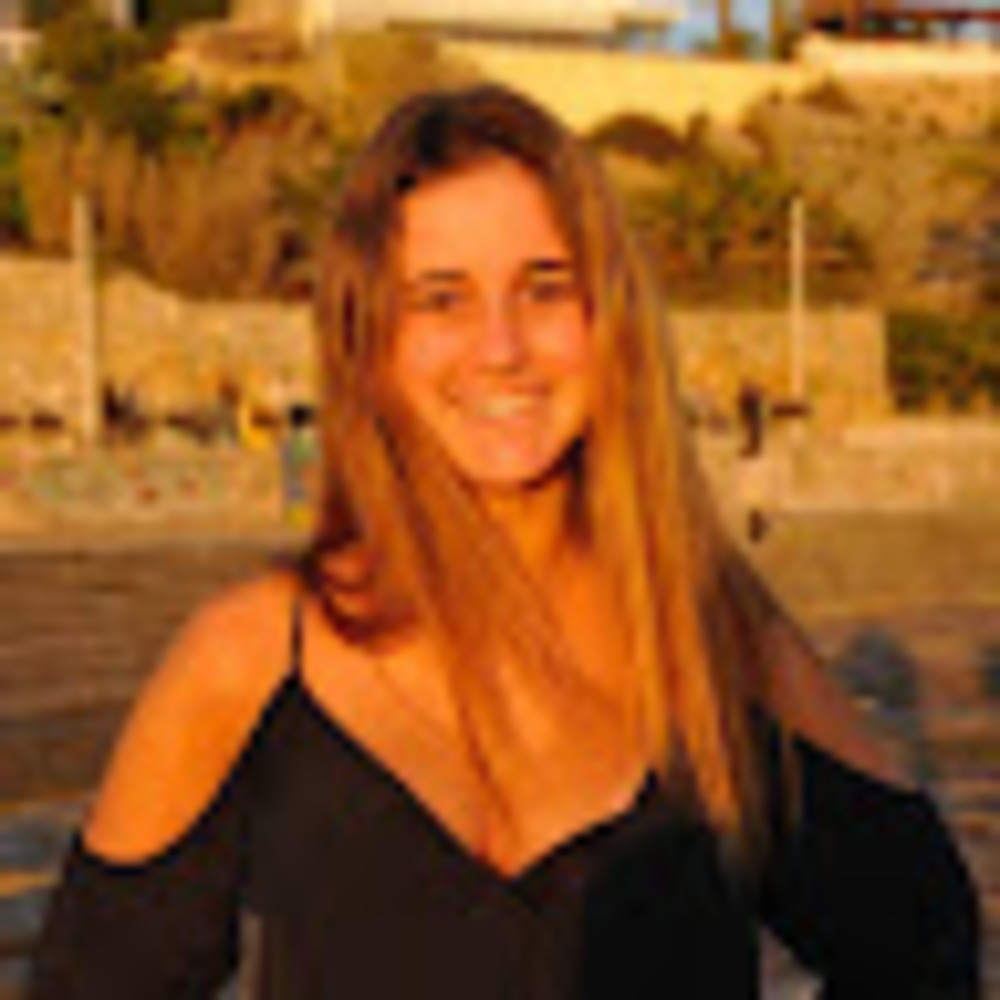 Meet your Posher, Nina